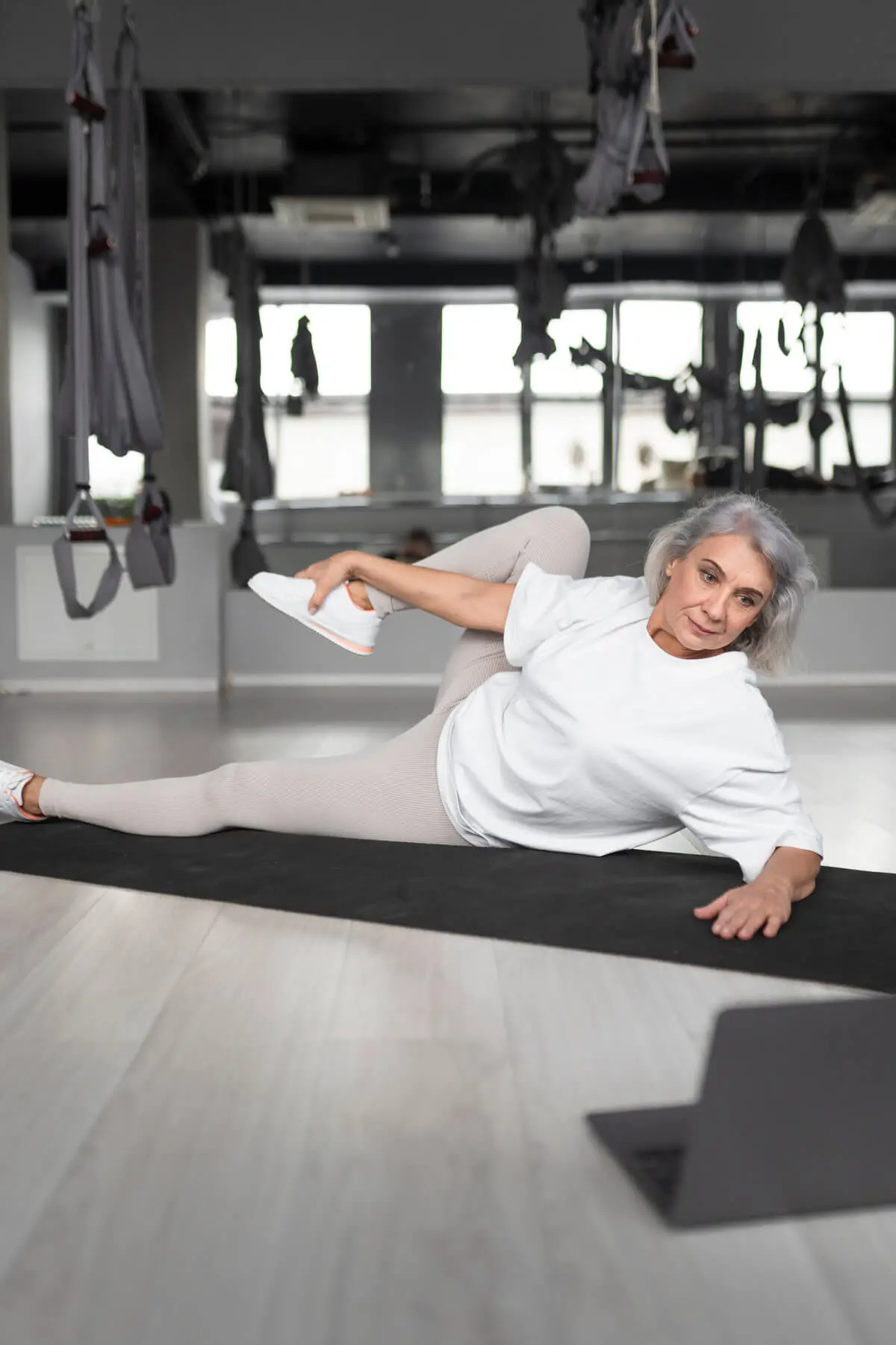 พิลาทิส: เส้นทางสู่จิตใจที่สงบและสุขภาพจิตที่ดีที่ Rebalance Clinic