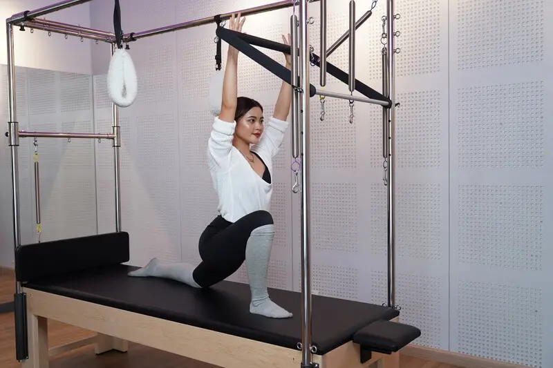 Cadillac (Trapeze Table)